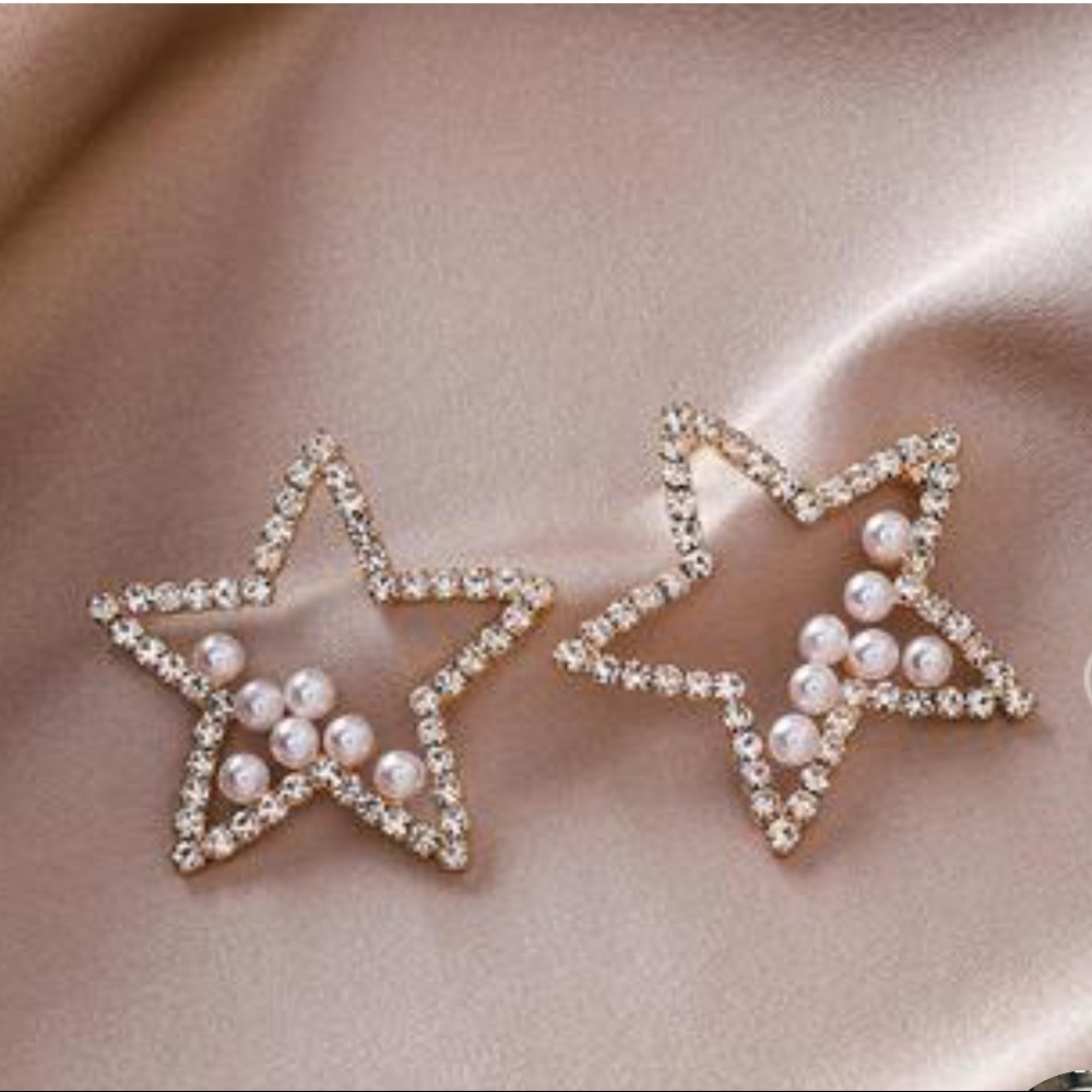 New Star and pearl earrings - Picture 1 of 3